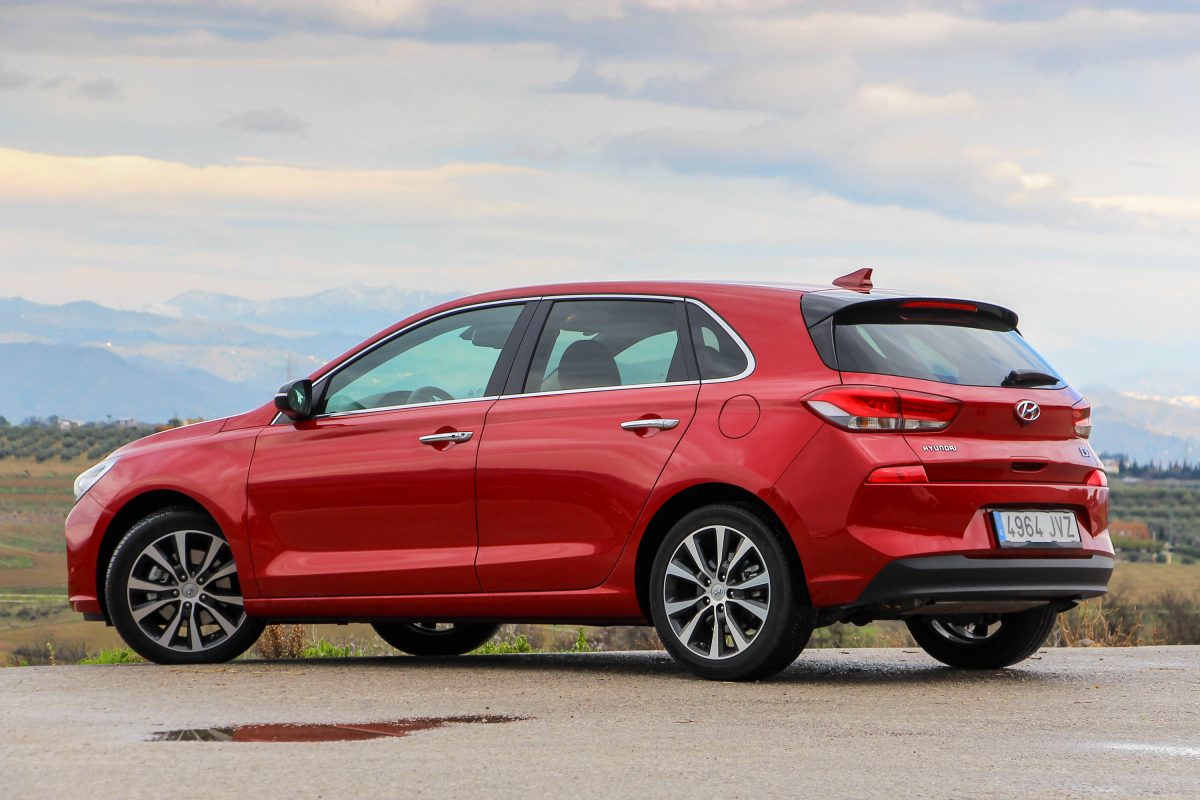 HYUNDAI I30