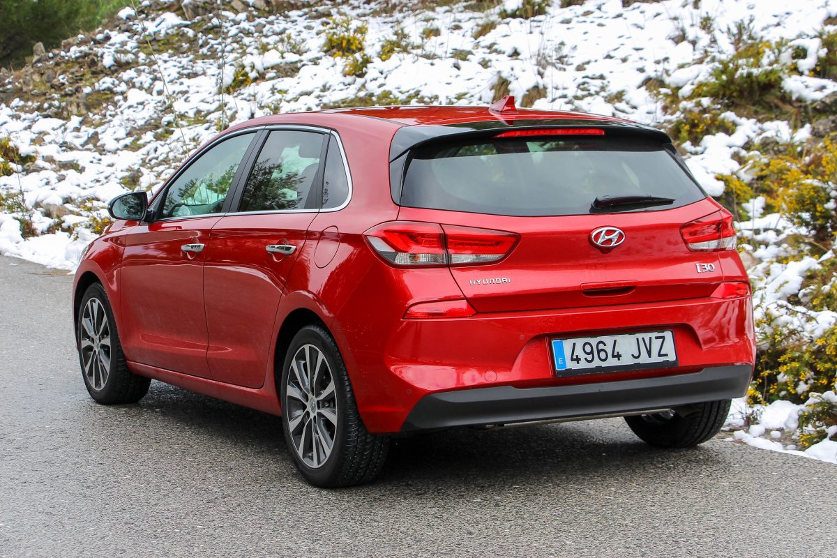 HYUNDAI I30