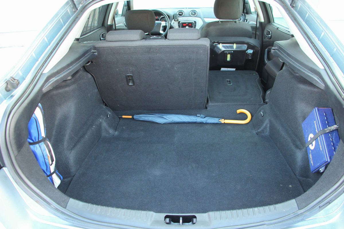FORD MONDEO