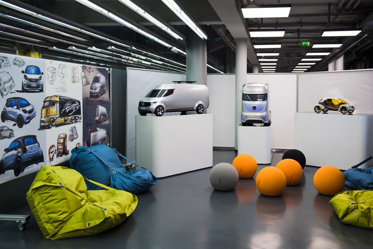 MERCEDES-BENZ