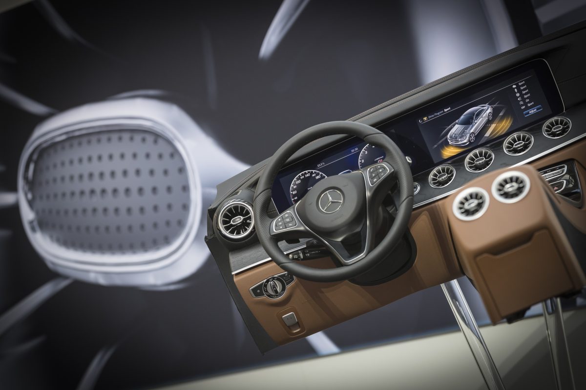 MERCEDES-BENZ
