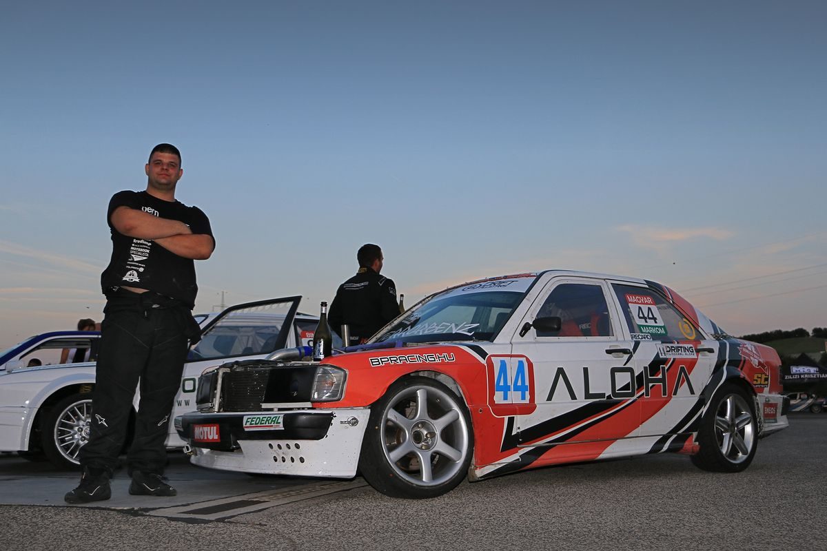 MERCEDES-BENZ