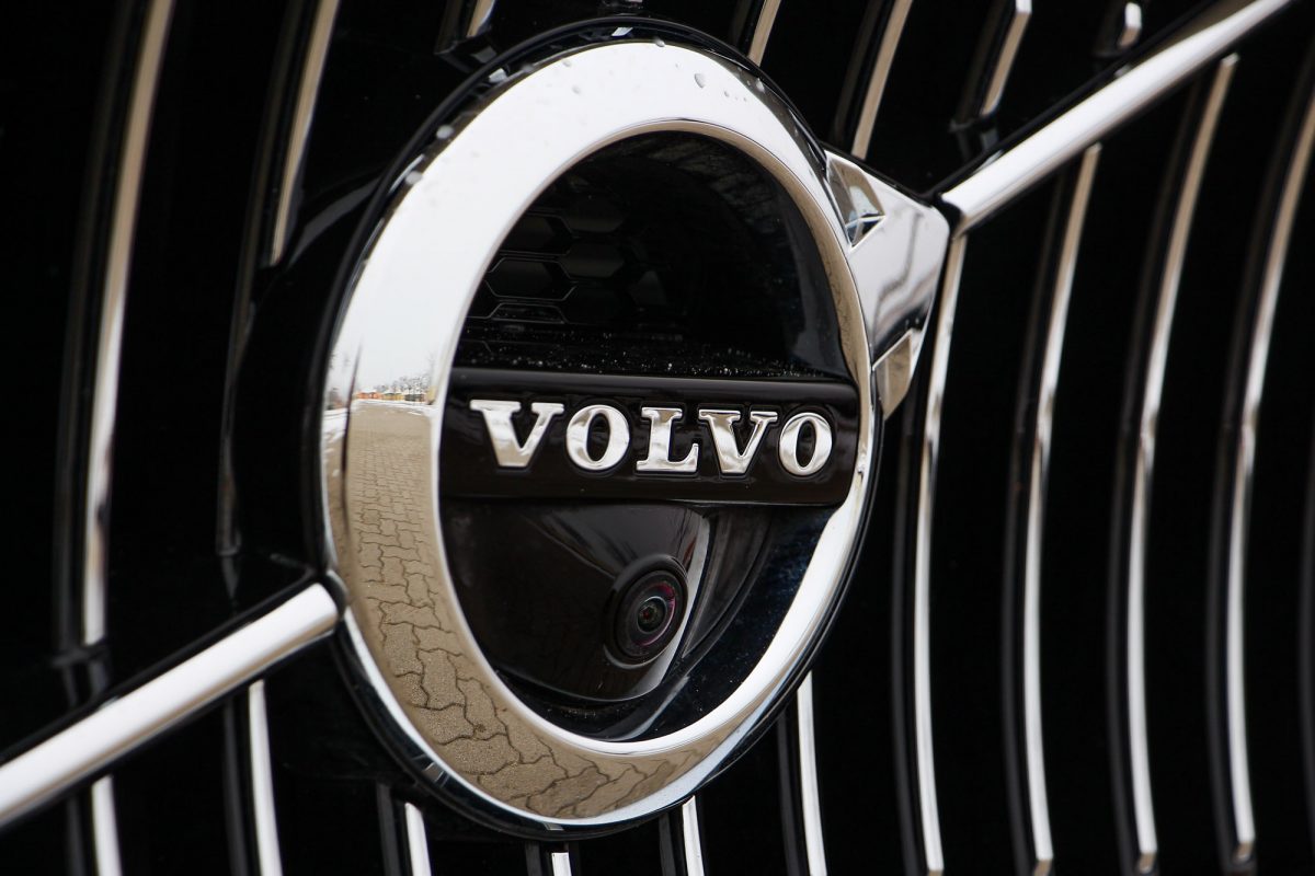 VOLVO V90