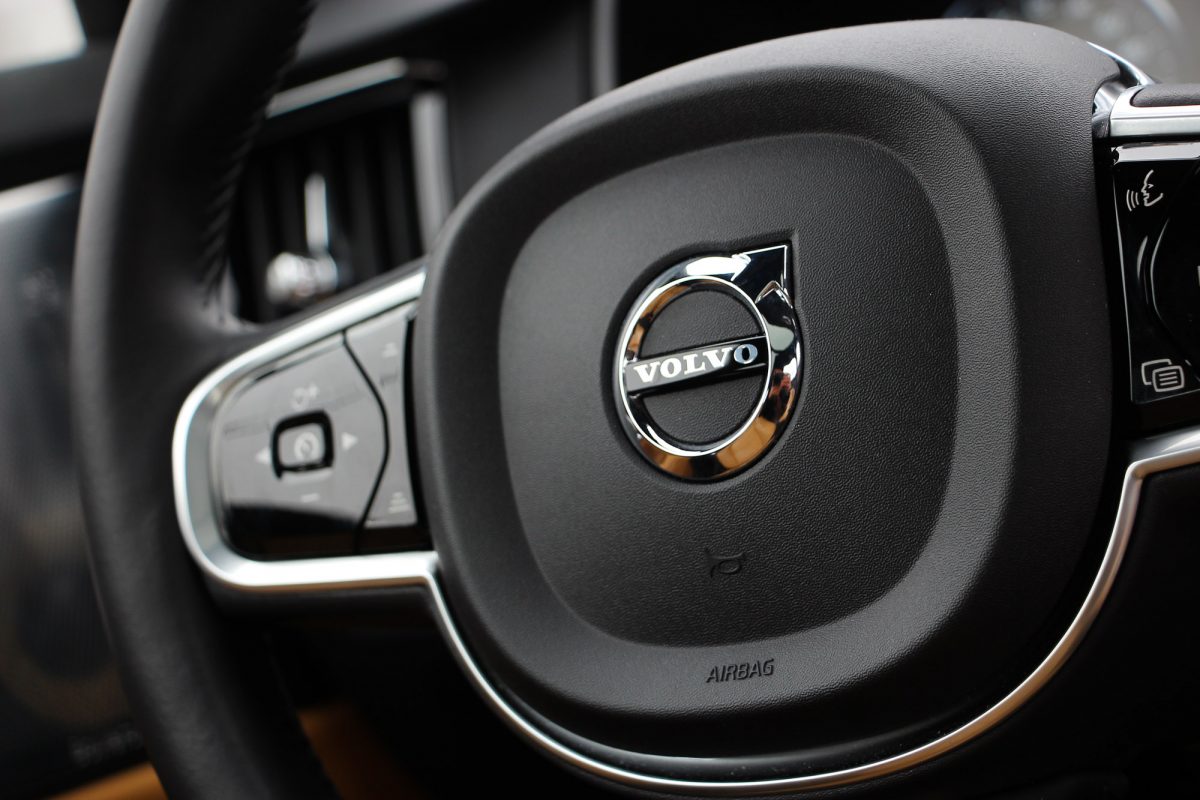 VOLVO V90