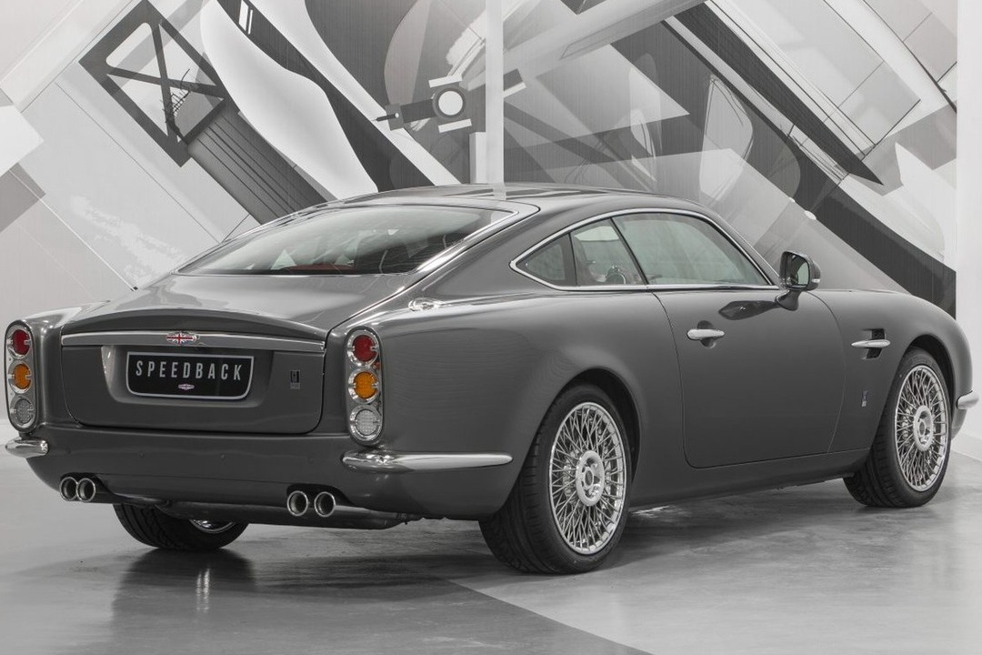 ASTON MARTIN