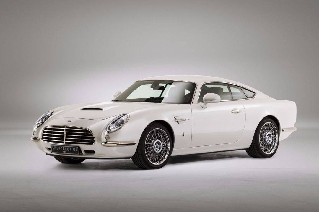 ASTON MARTIN