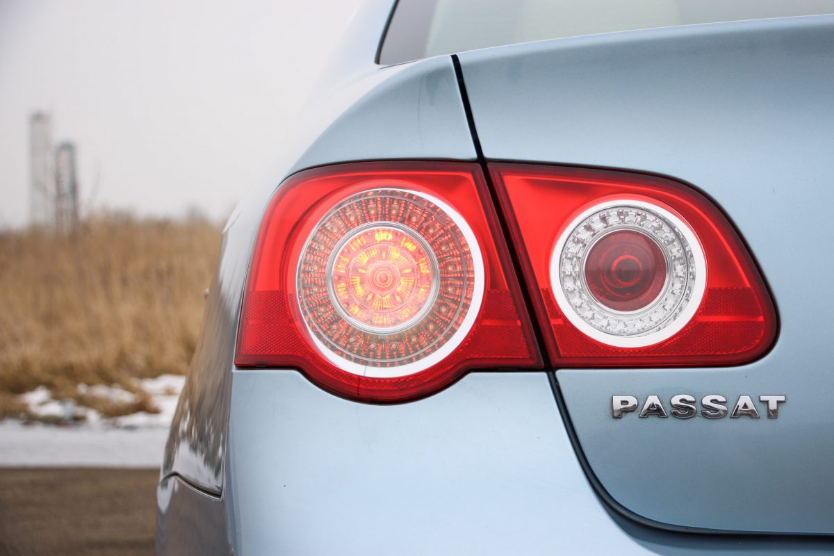 VOLKSWAGEN PASSAT VI