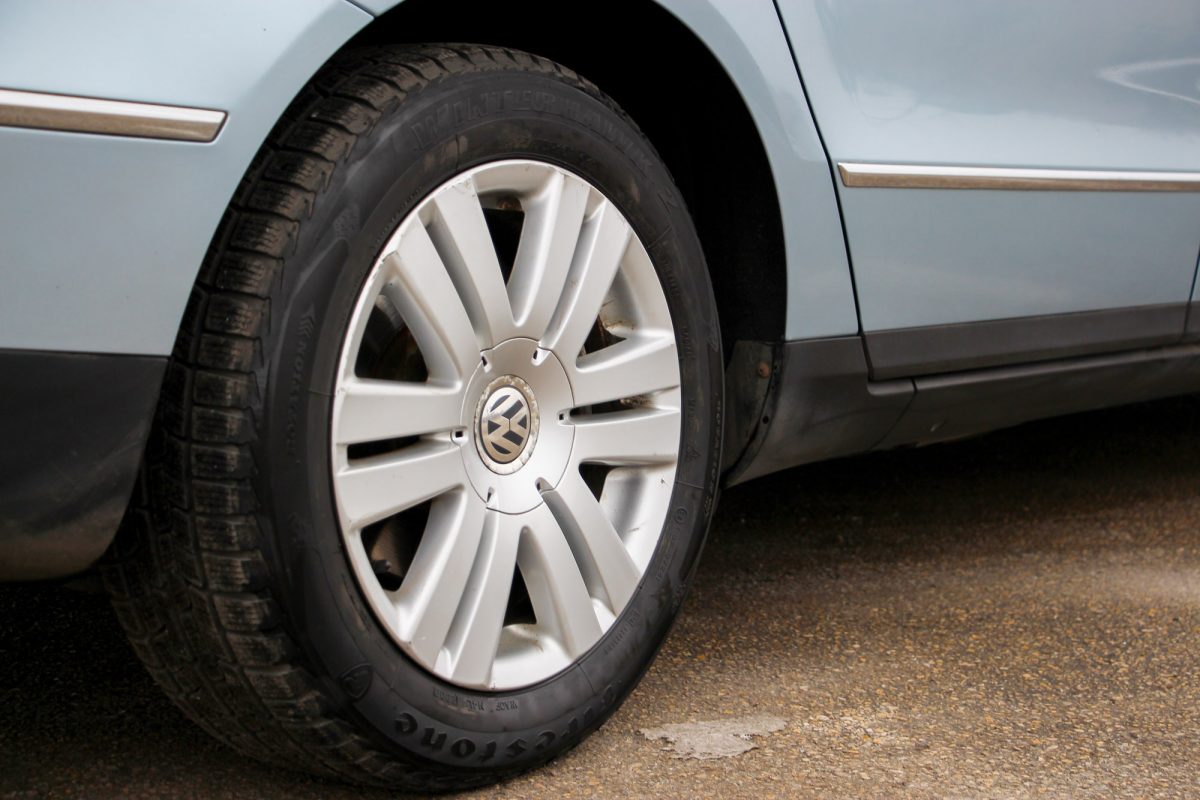 VOLKSWAGEN PASSAT VI