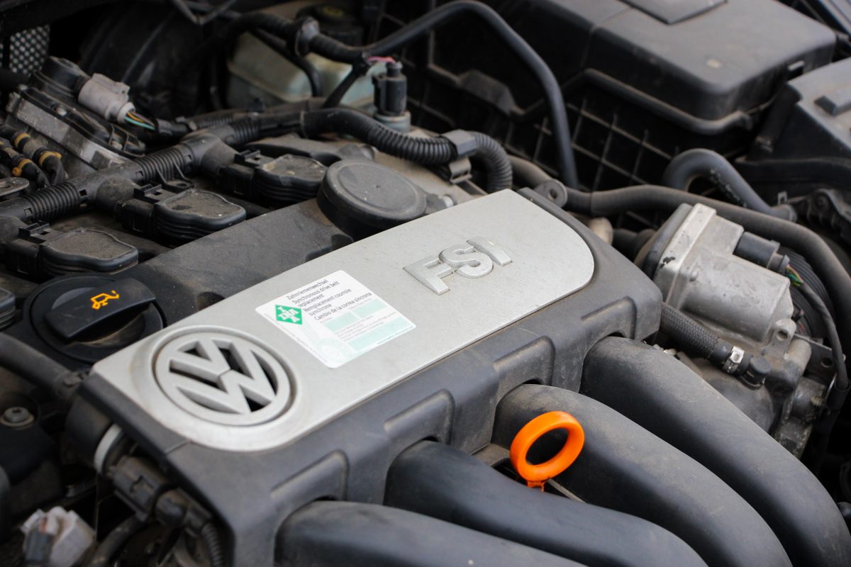 VOLKSWAGEN PASSAT VI