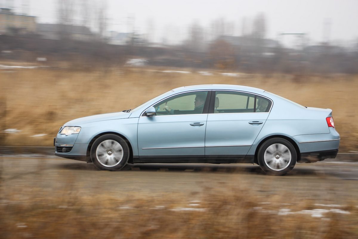 VOLKSWAGEN PASSAT VI