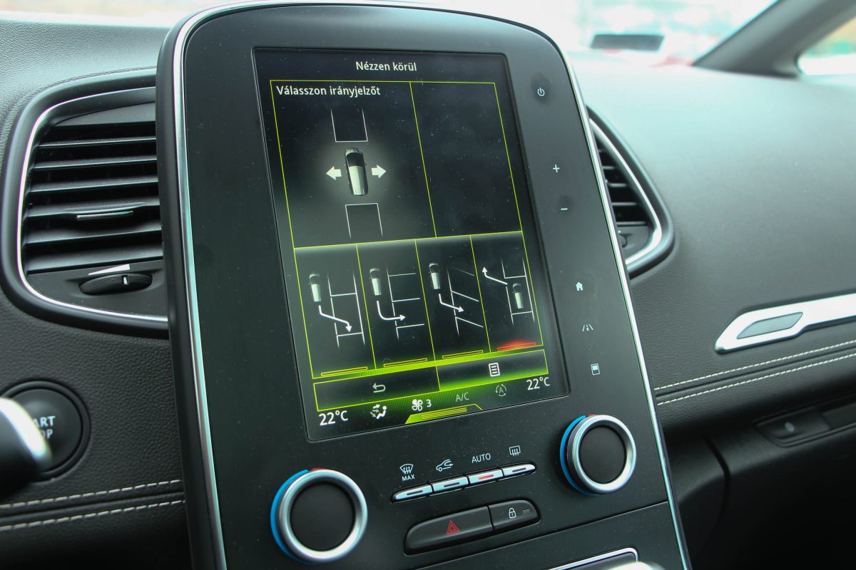 RENAULT GRAND SCENIC
