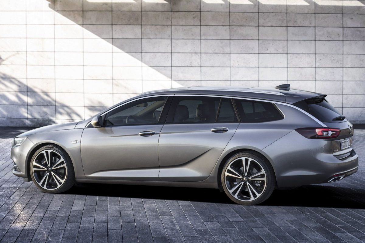 OPEL INSIGNIA