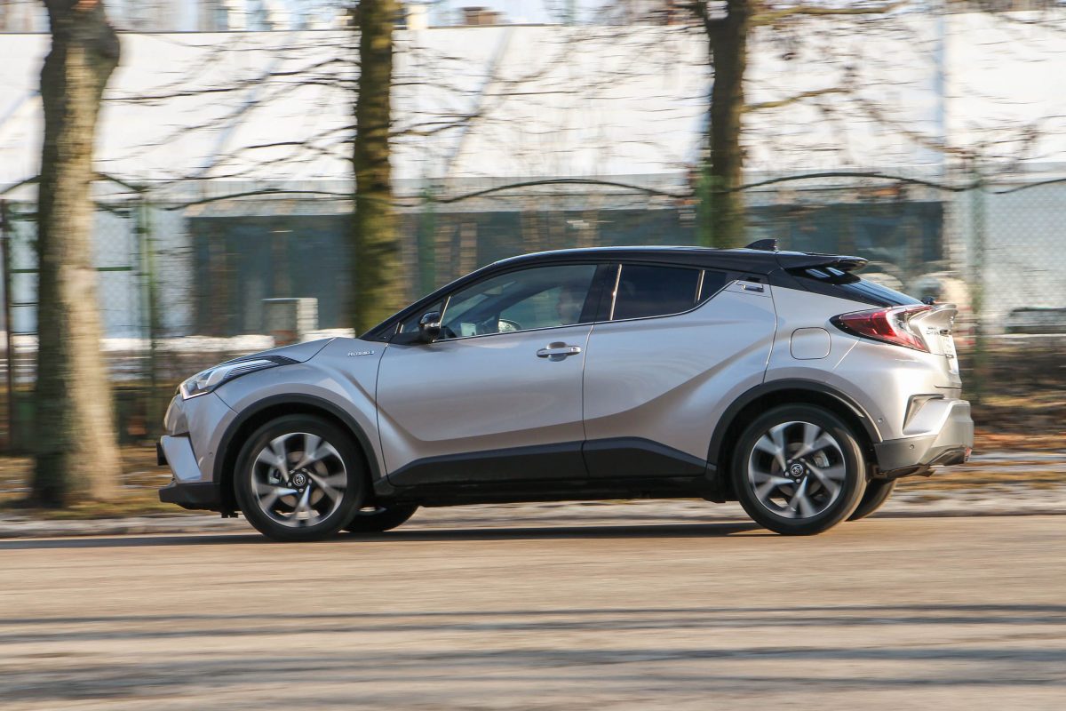 TOYOTA C-HR