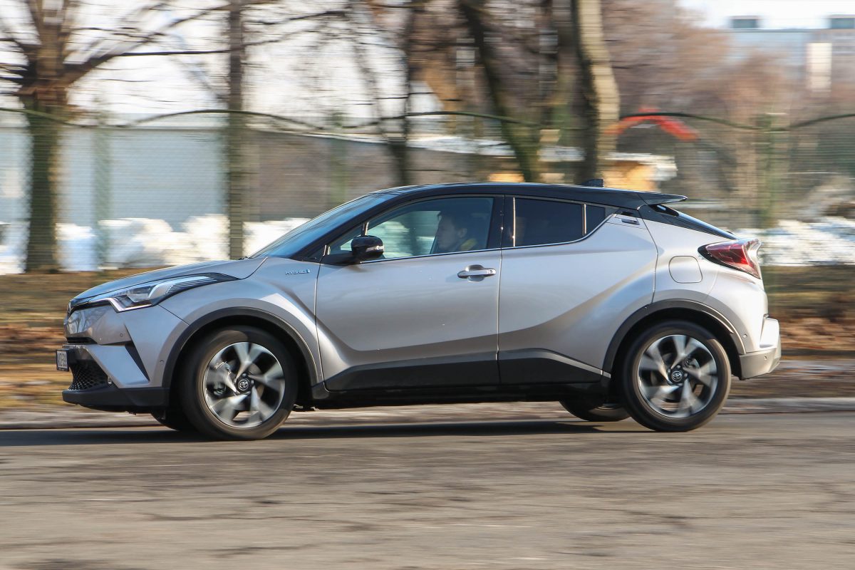 TOYOTA C-HR