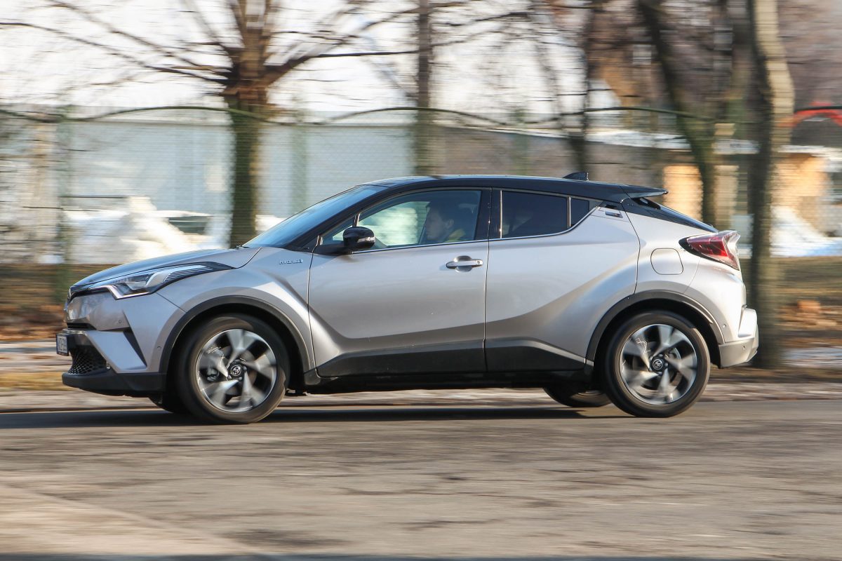 TOYOTA C-HR