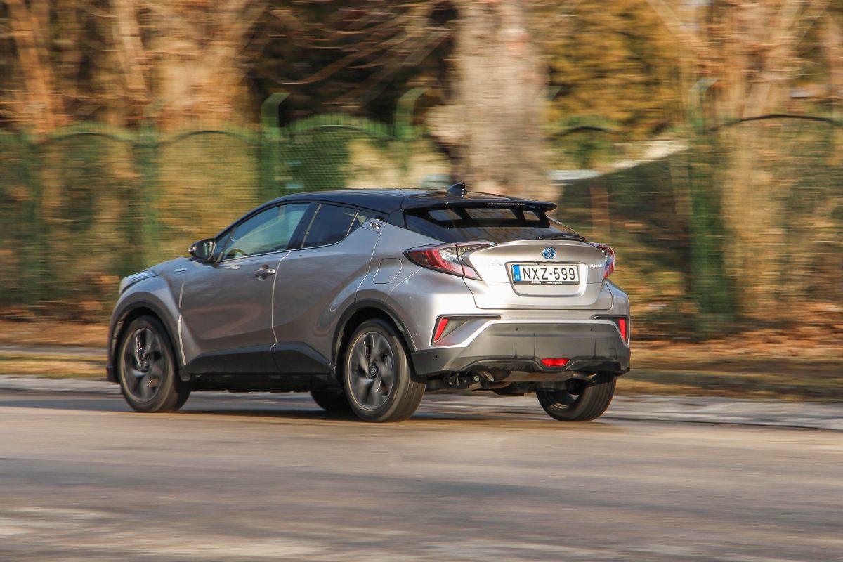 TOYOTA C-HR