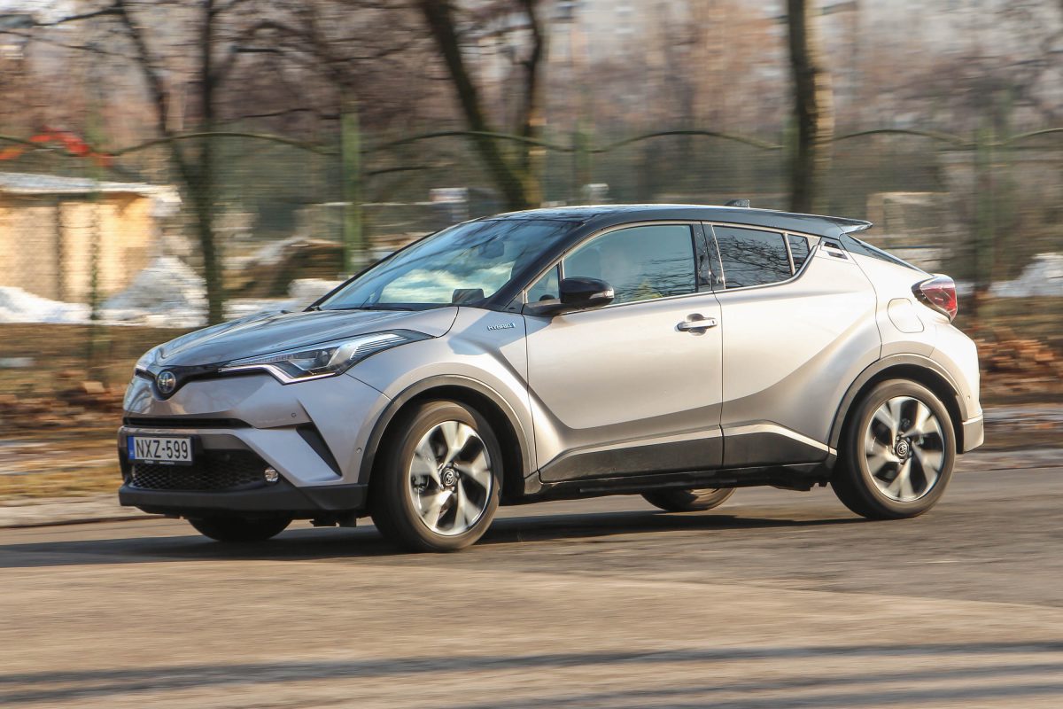 TOYOTA C-HR