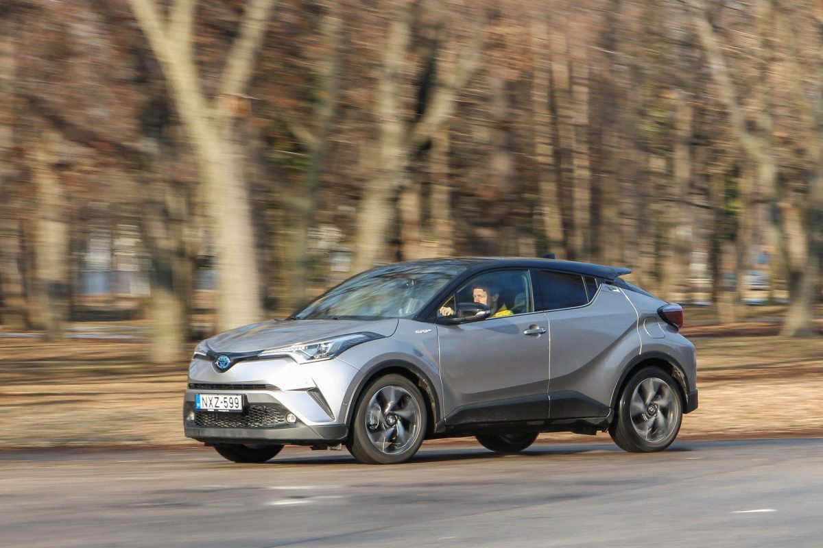 TOYOTA C-HR