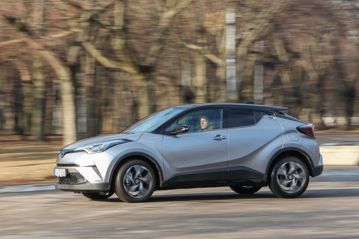 TOYOTA C-HR