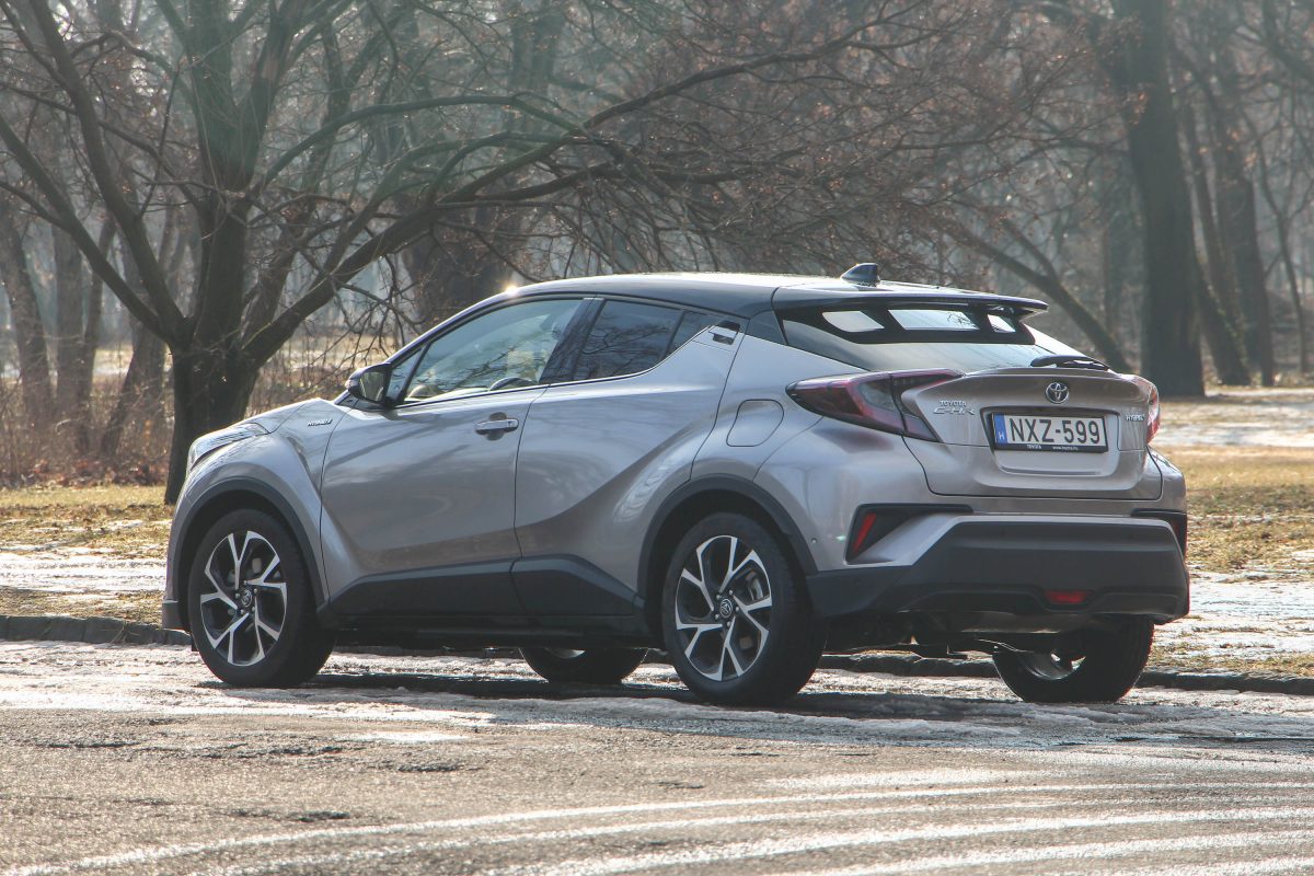 TOYOTA C-HR