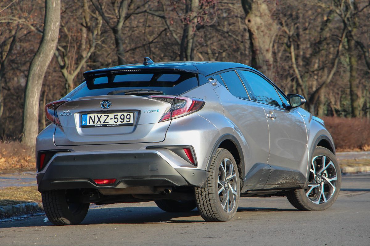 TOYOTA C-HR