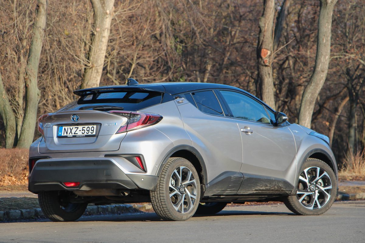 TOYOTA C-HR
