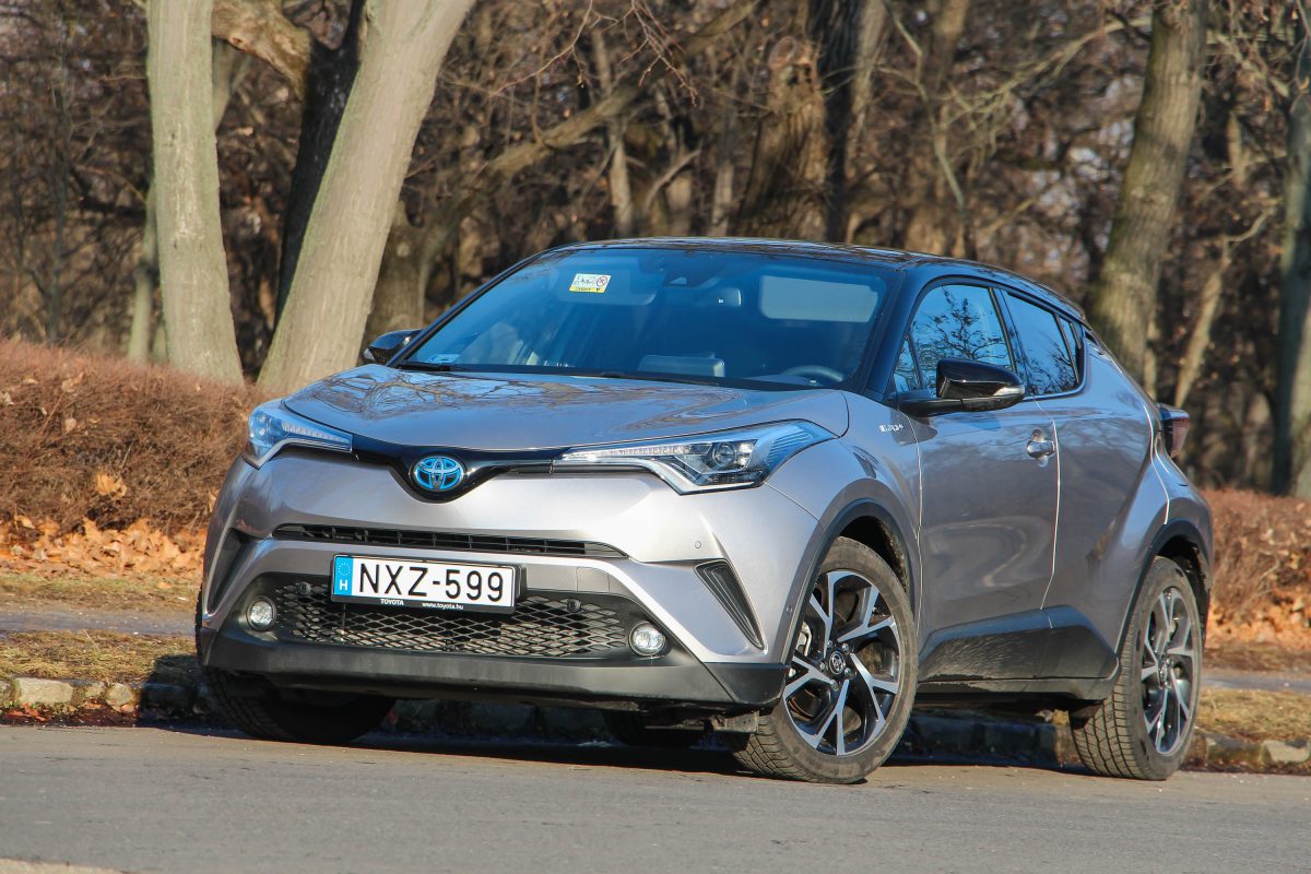 TOYOTA C-HR