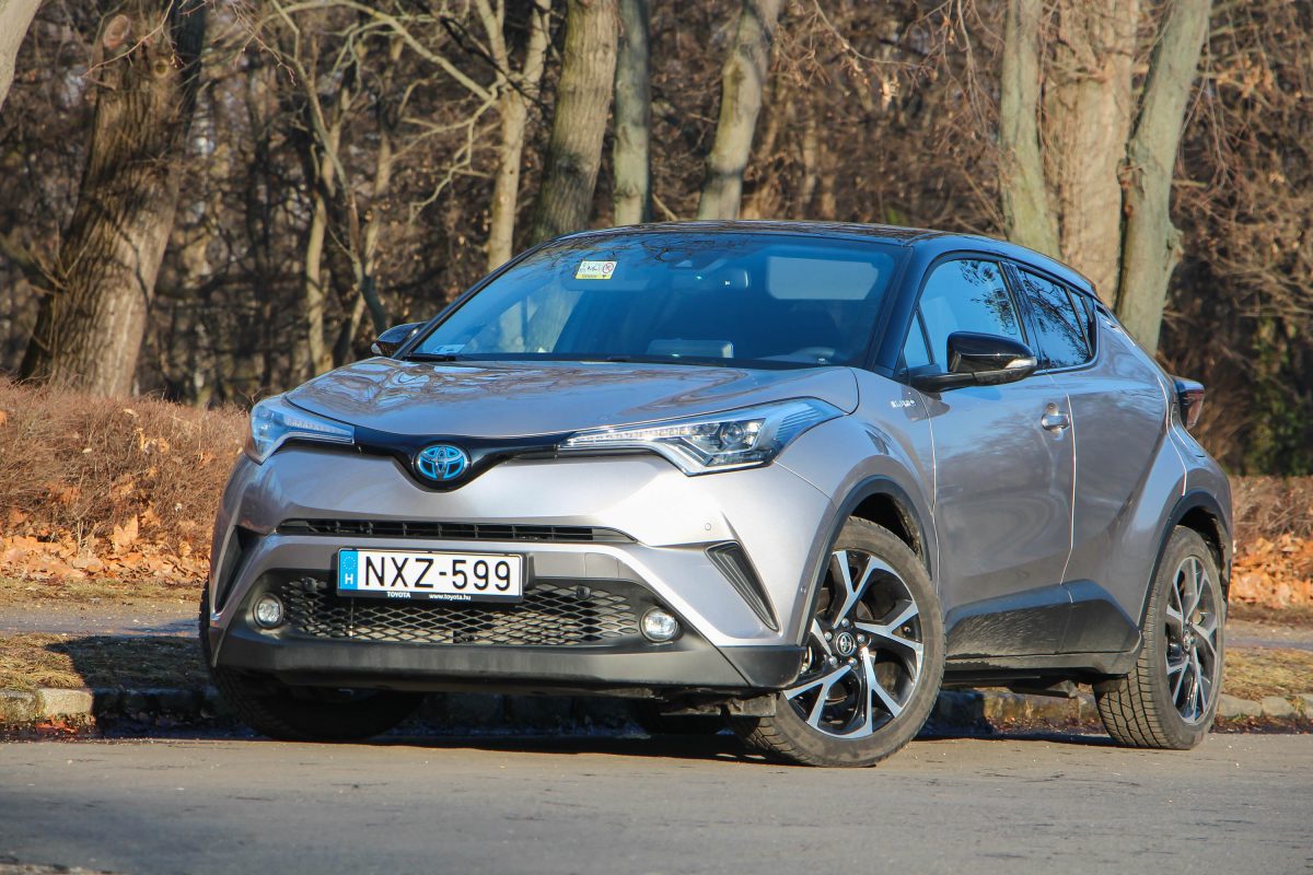 TOYOTA C-HR