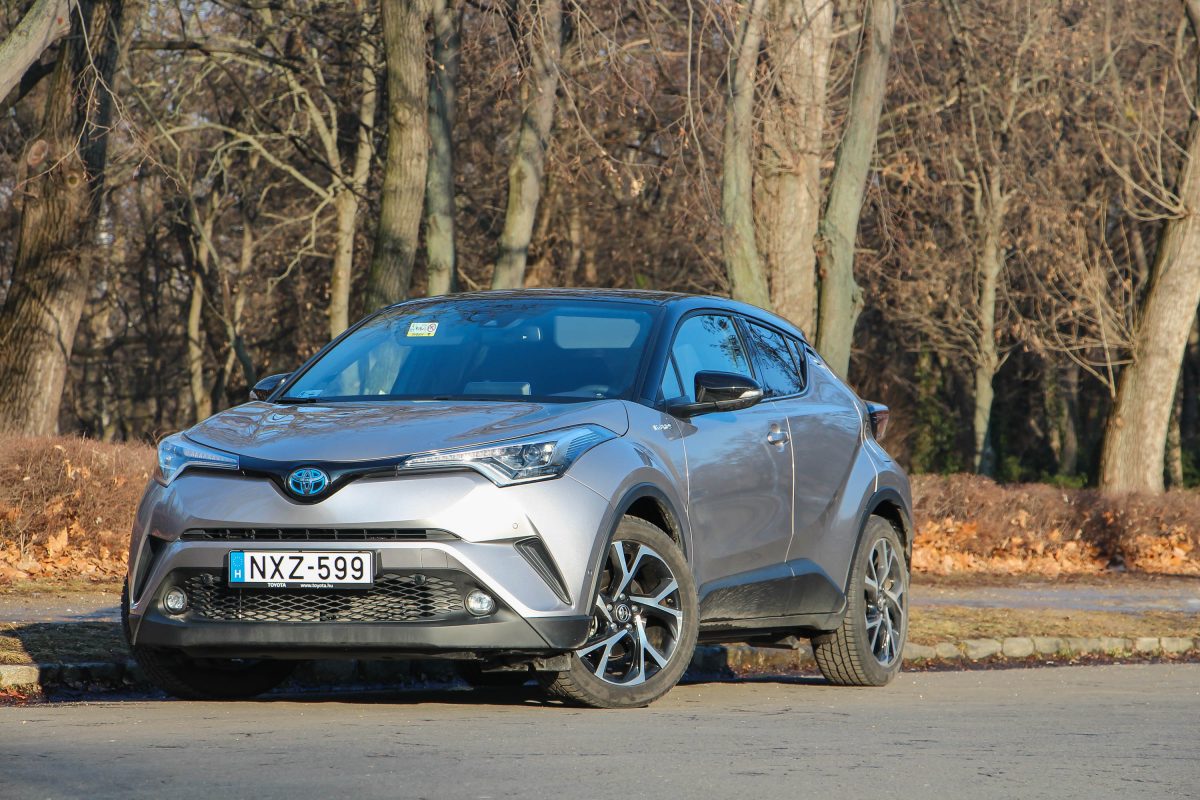 TOYOTA C-HR