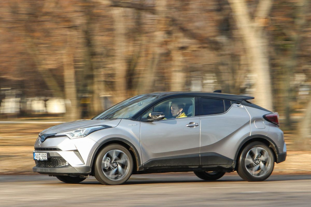 TOYOTA C-HR