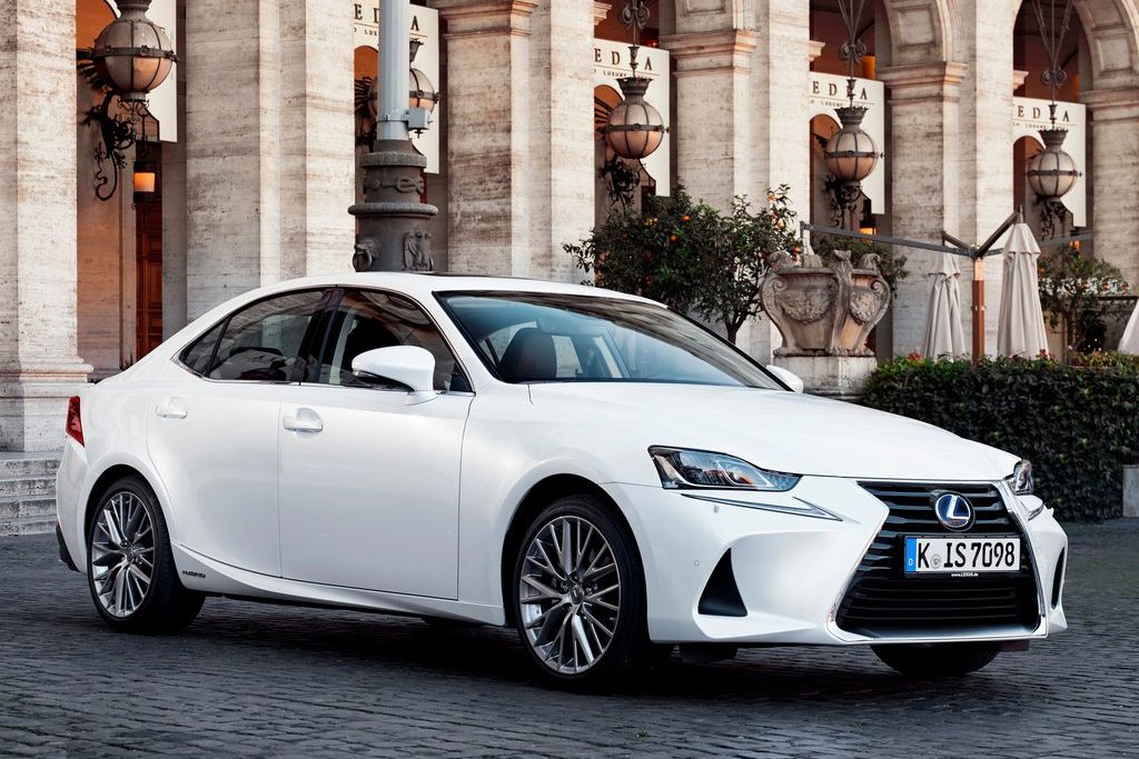 LEXUS