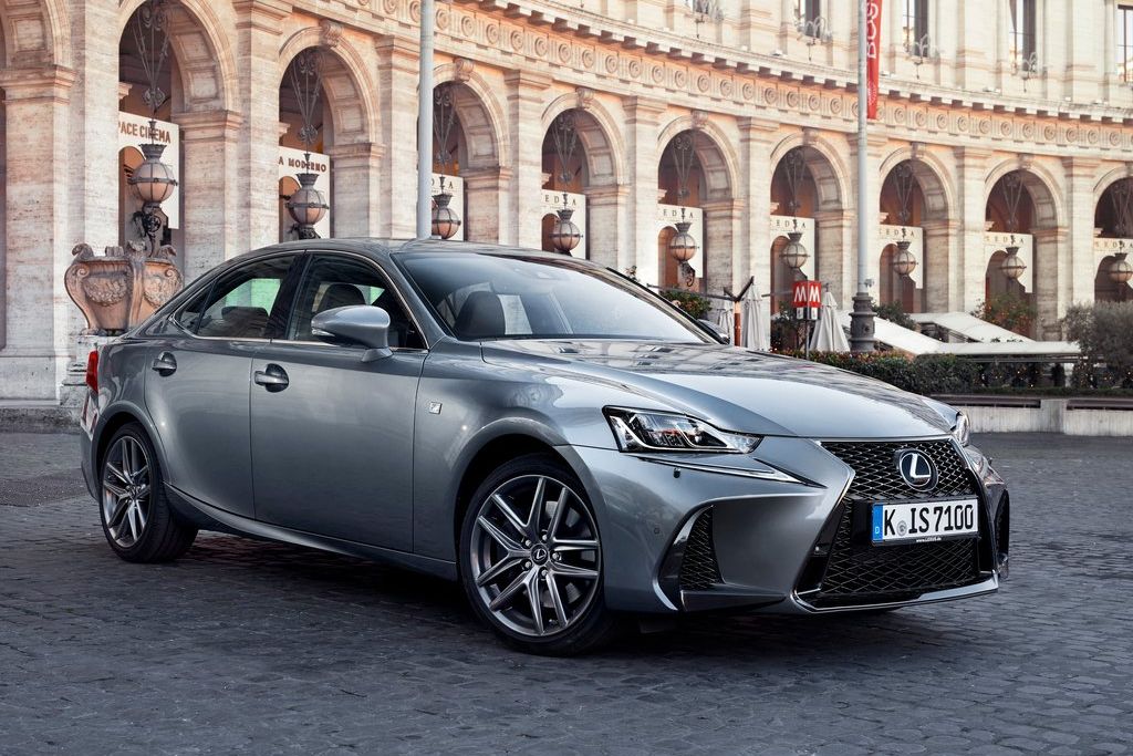 LEXUS