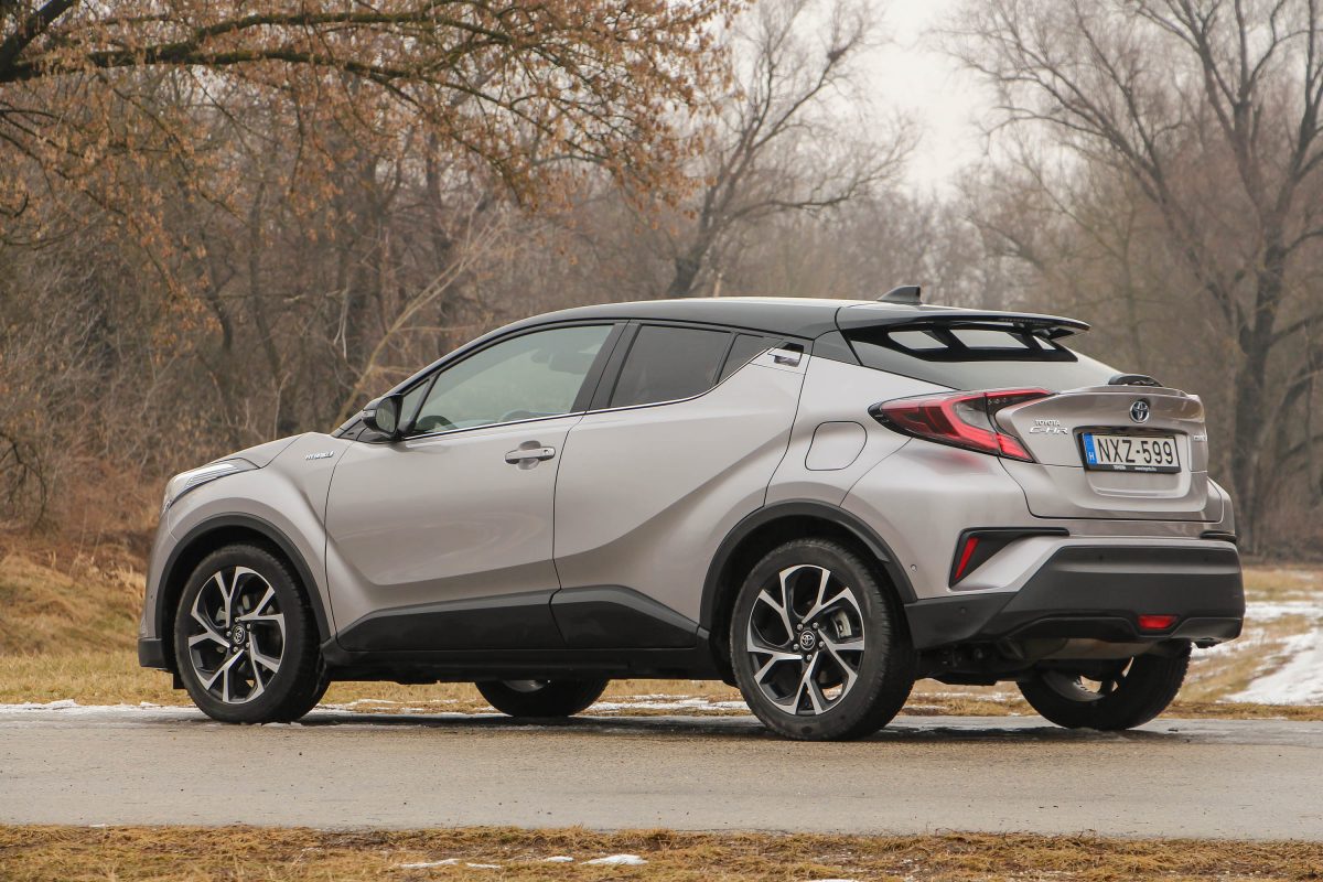 TOYOTA C-HR