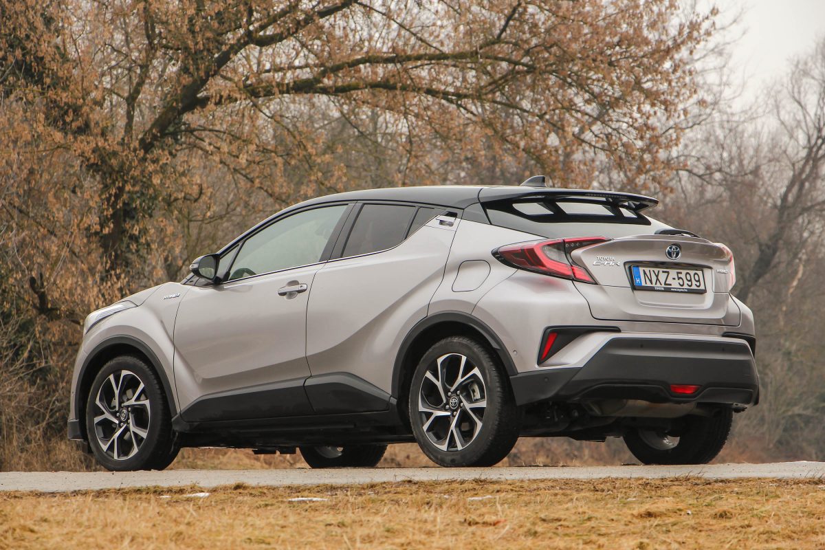TOYOTA C-HR