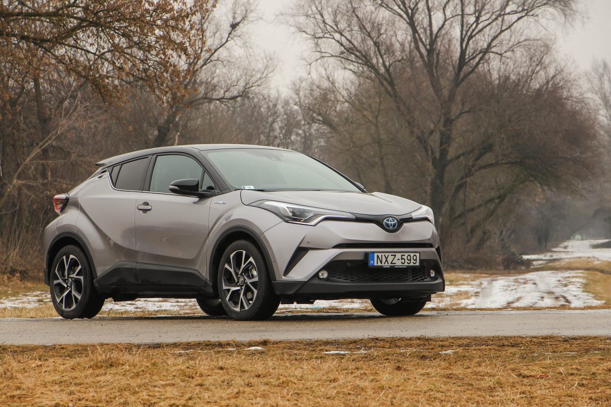 TOYOTA C-HR