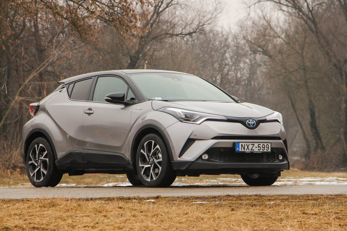 TOYOTA C-HR