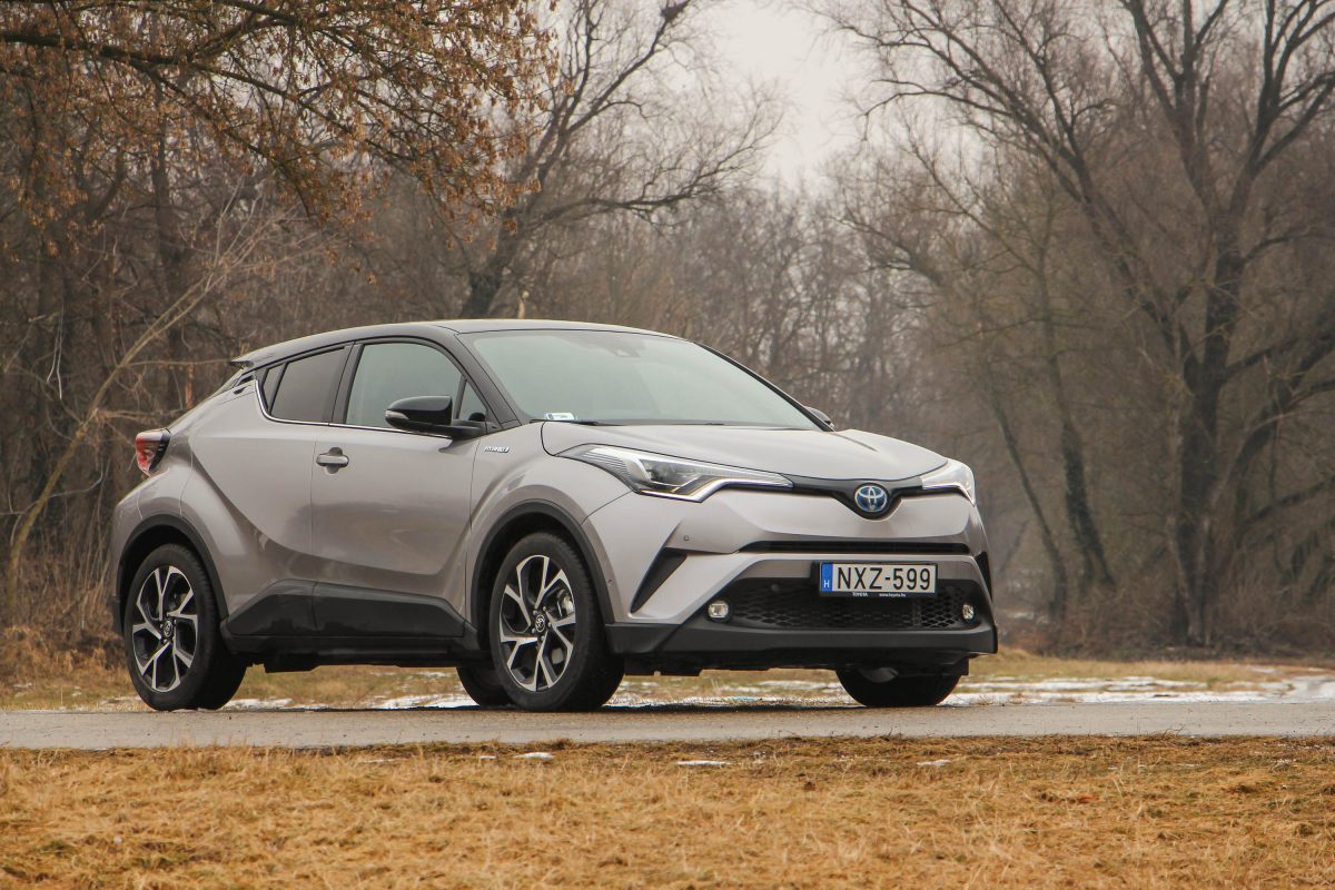 TOYOTA C-HR