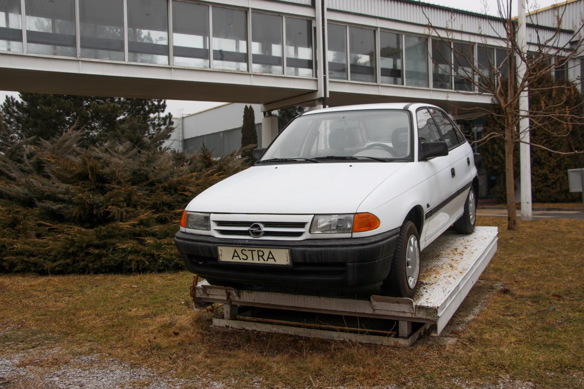 OPEL