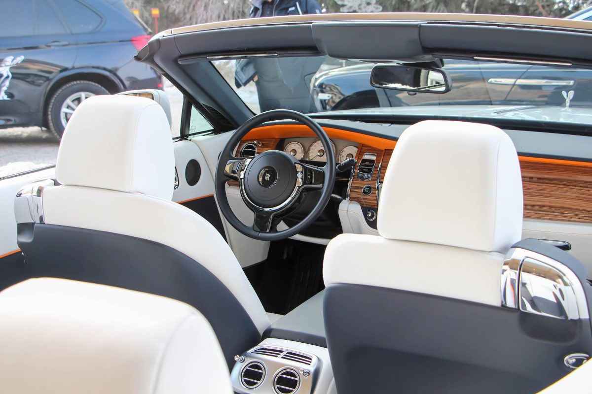 ROLLS-ROYCE