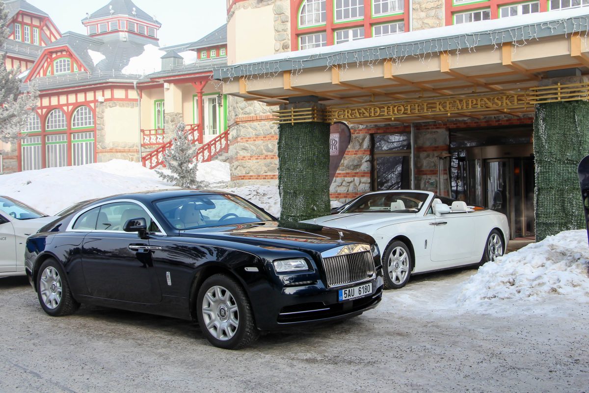 ROLLS-ROYCE