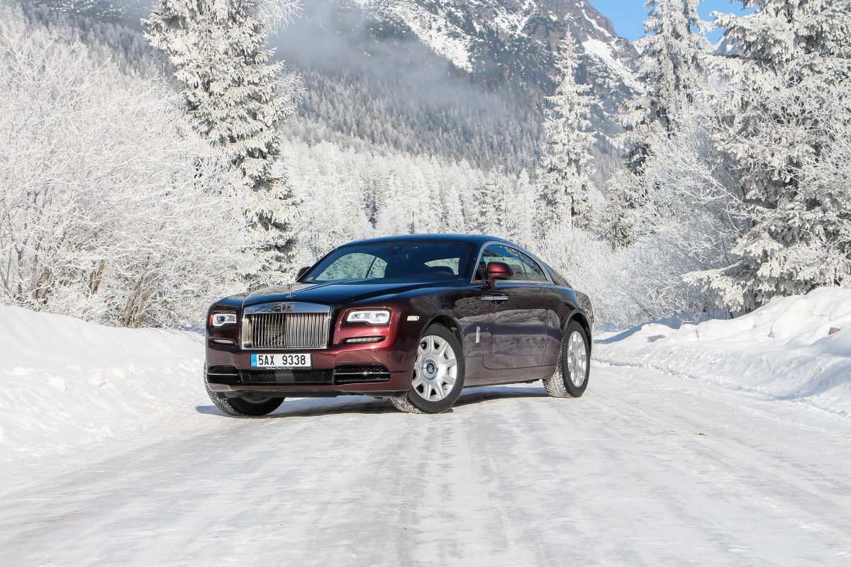 ROLLS-ROYCE