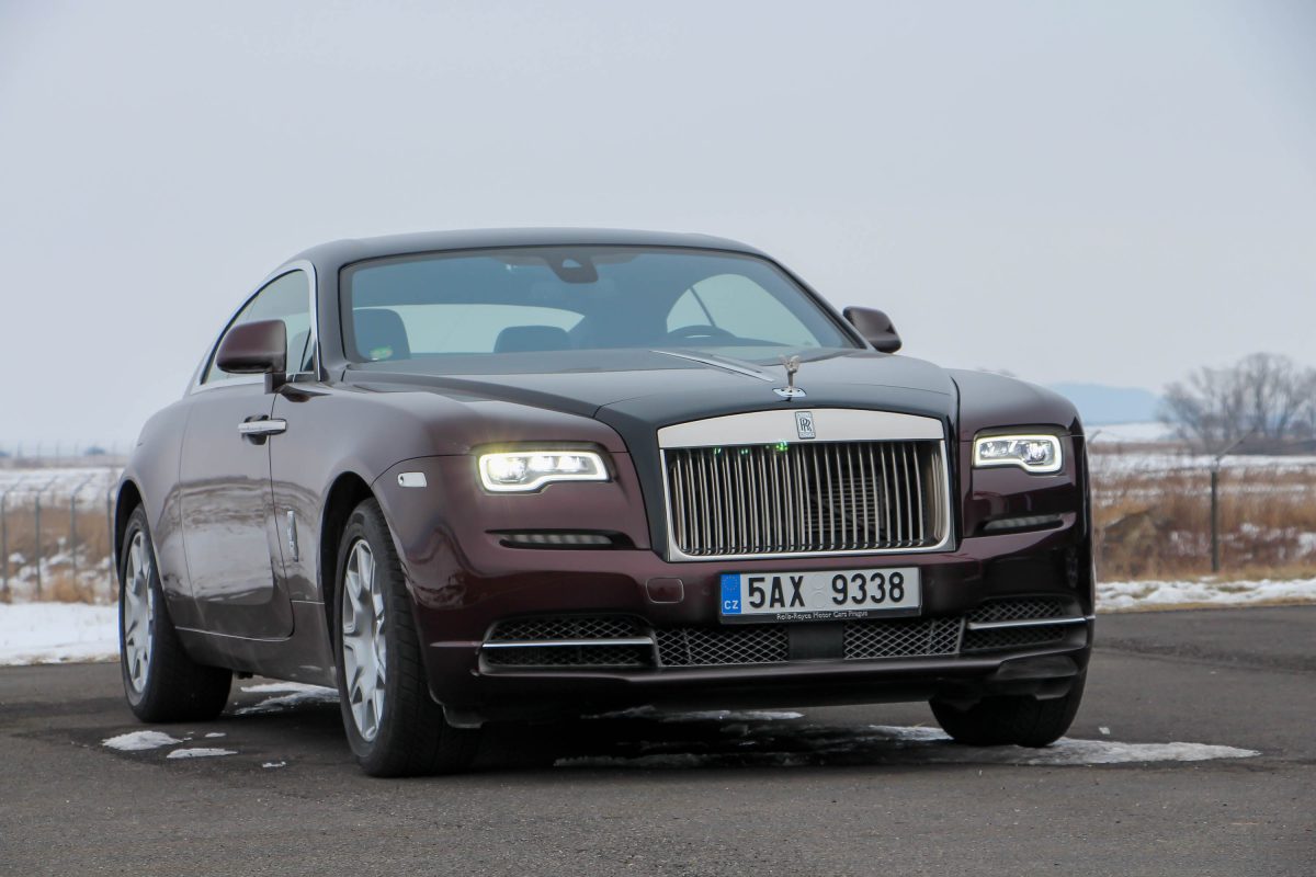 ROLLS-ROYCE