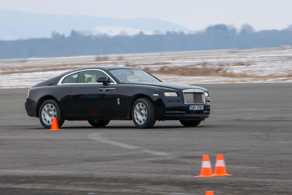 ROLLS-ROYCE