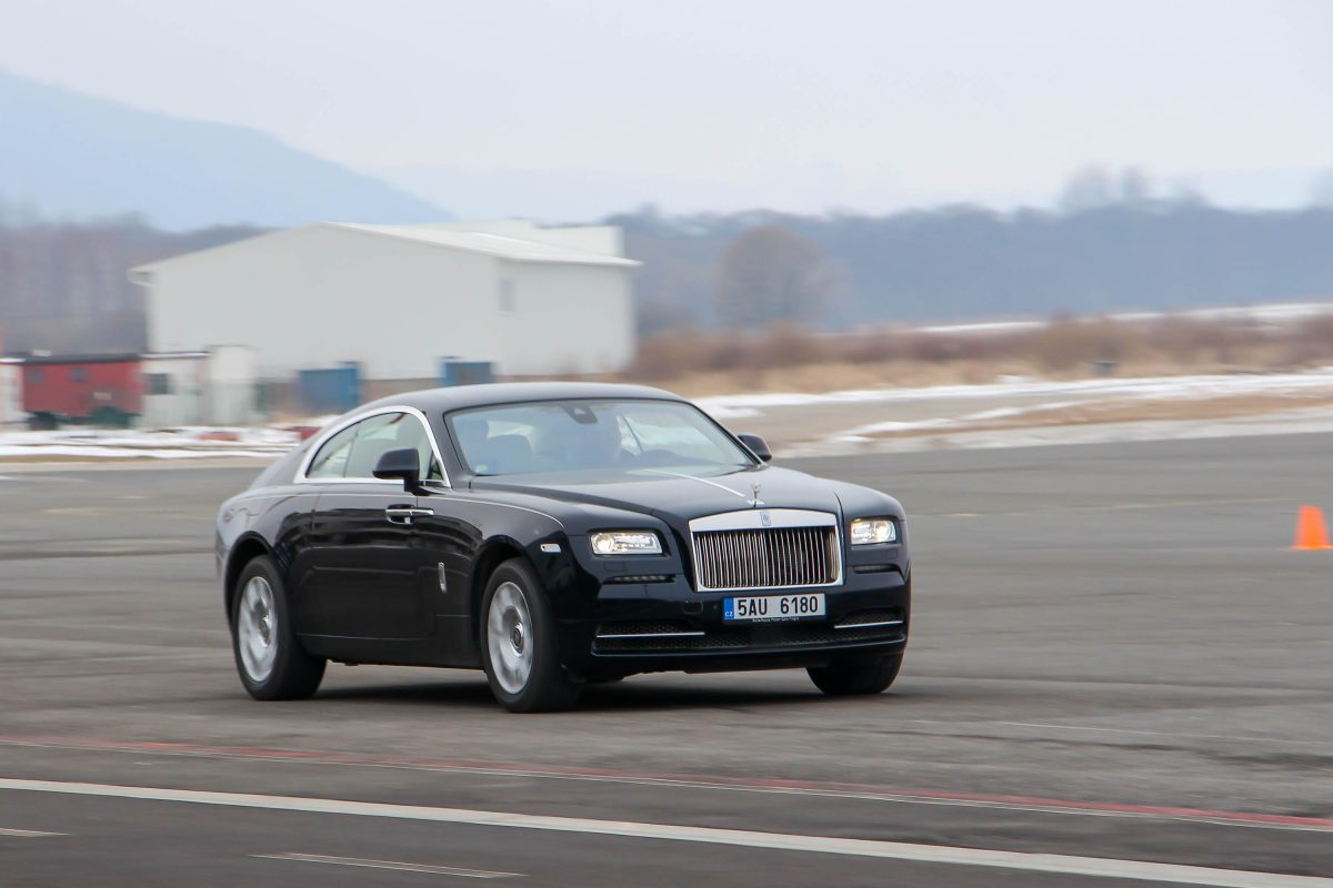 ROLLS-ROYCE
