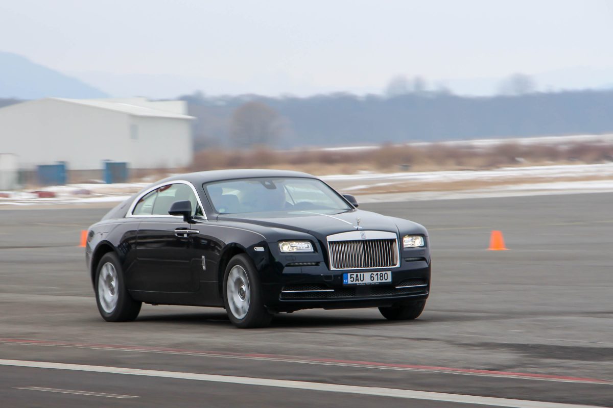 ROLLS-ROYCE