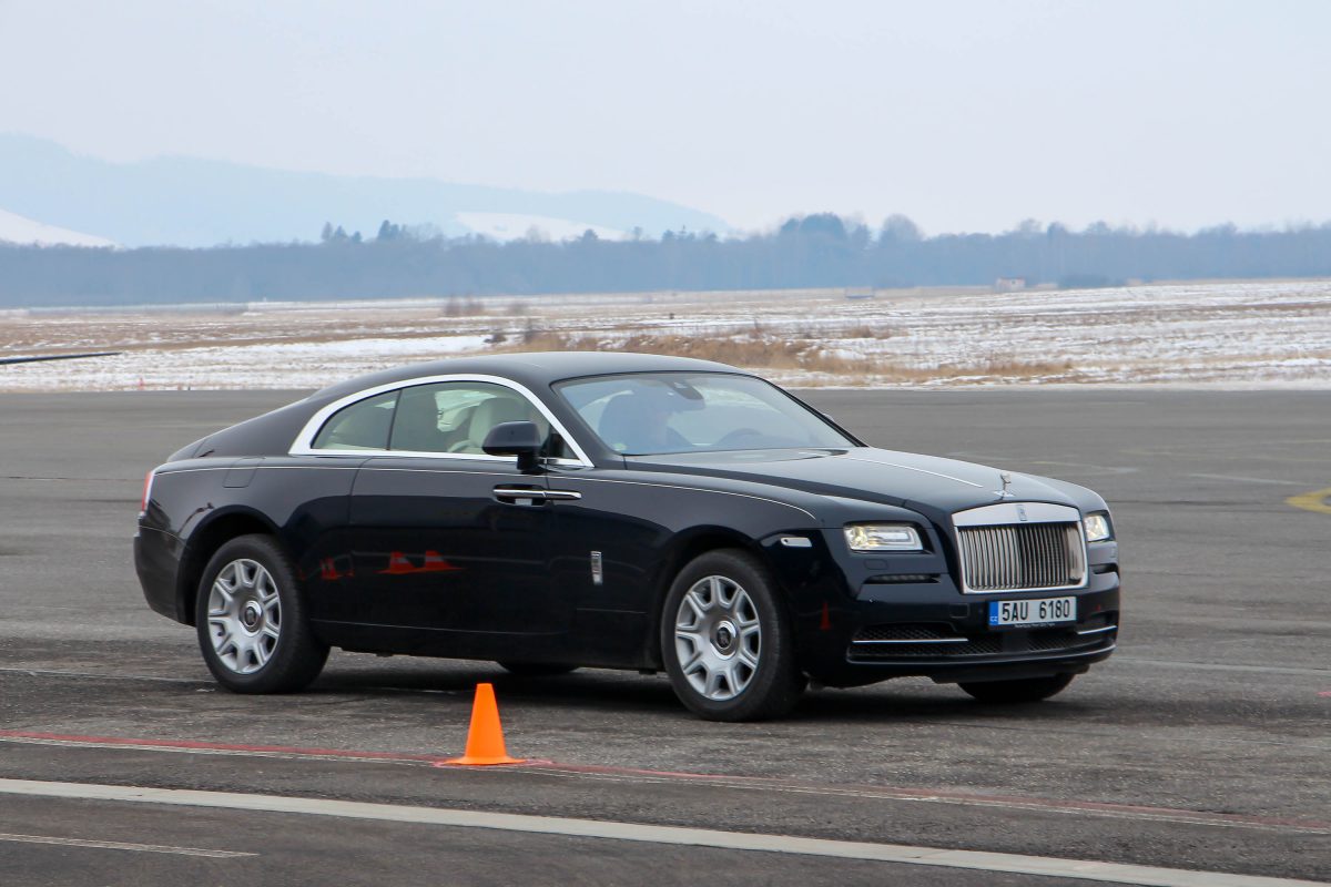 ROLLS-ROYCE