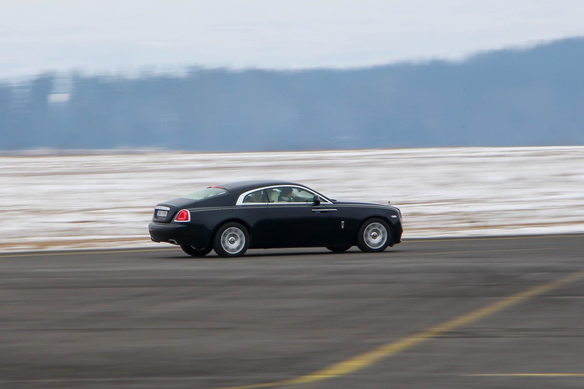ROLLS-ROYCE