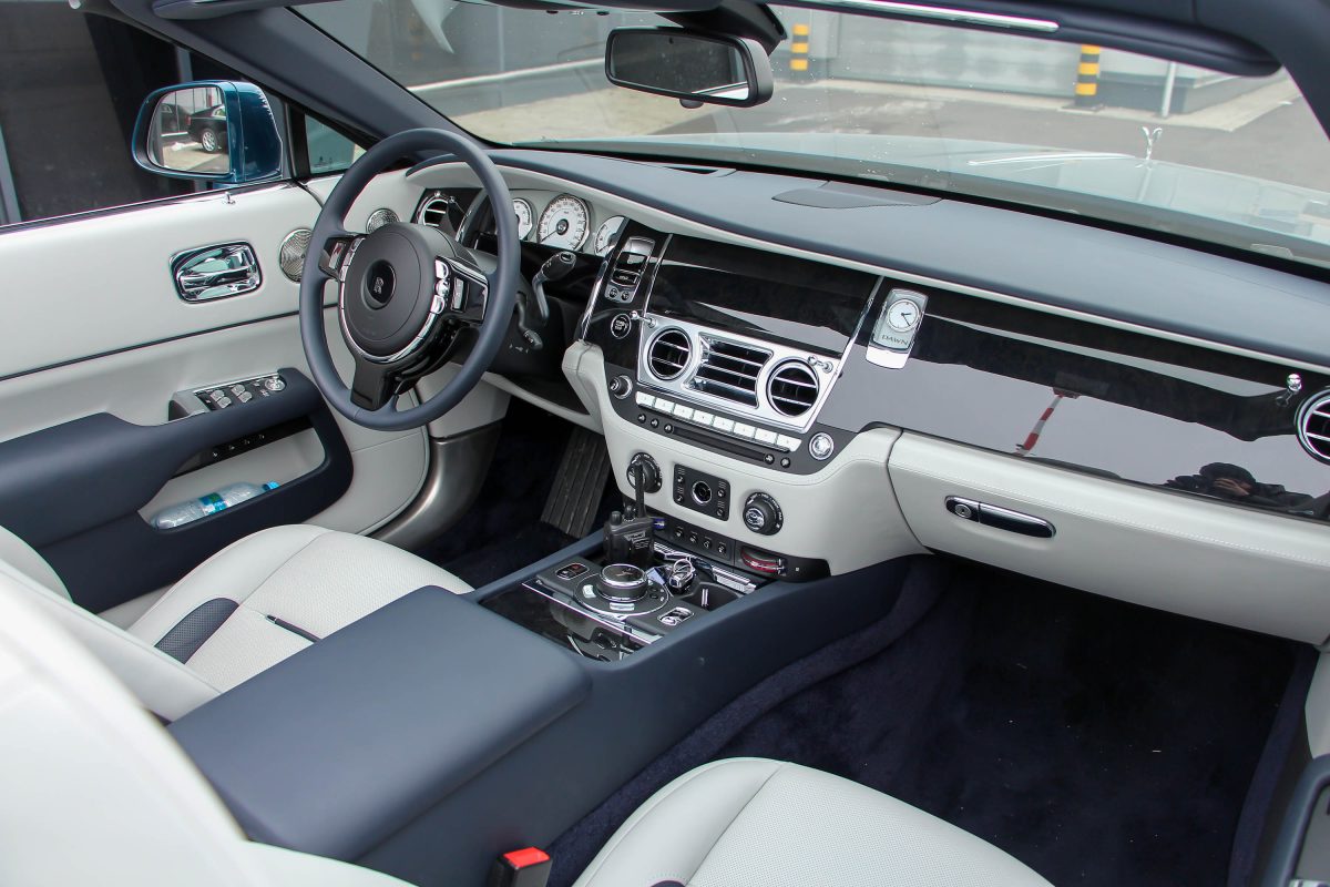 ROLLS-ROYCE