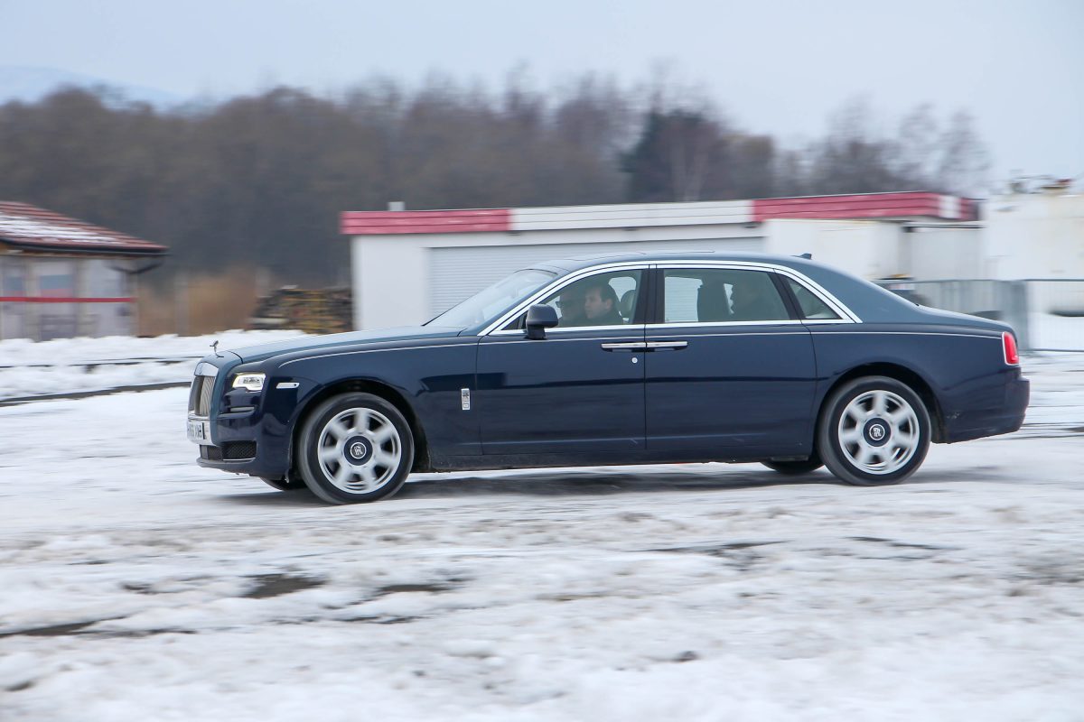 ROLLS-ROYCE