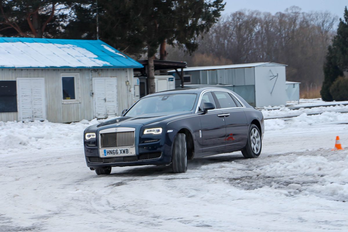 ROLLS-ROYCE